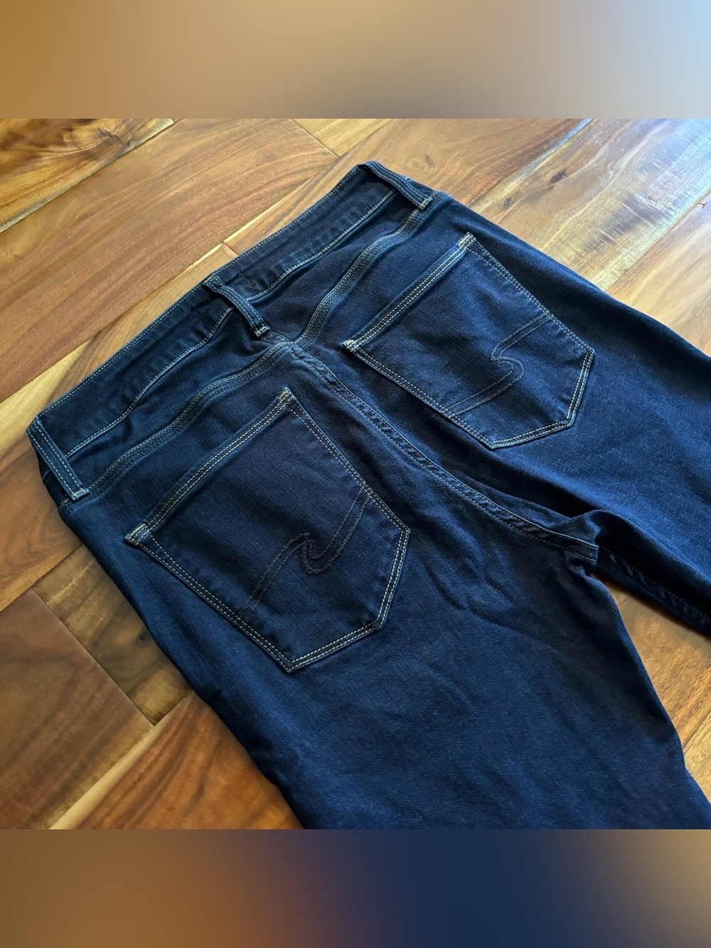 Silver Robson Skinny Jeans Dark Wash Size 30 - Picture 5 of 5